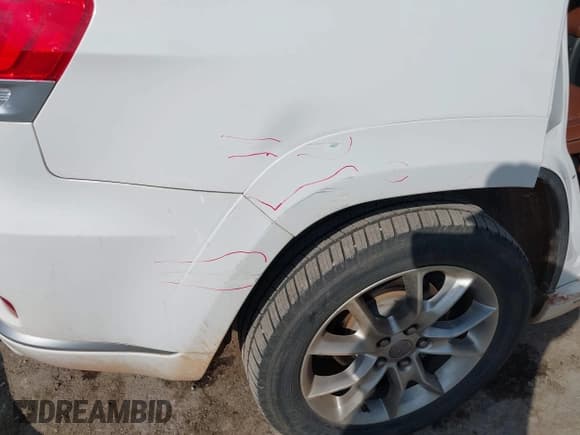 ✅ 2015 Jeep Grand Cherokee Summit • VIN: 1C4RJEJG5FC105296 • Lot: 43231201. Listed on IAAI with 124,311 mi. Free auction sales archive from the USA and detailed vehicle history report at DreamBid. Image 19.