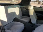 ✅ 2000 Pontiac Firebird Firebird • VIN: 2G2FS22K7Y2145503 • Lot: 80487434. Wystawiony na Copart z przebiegiem 120 386 mil. Bezpłatny archiwum sprzedaży aukcyjnych z USA i szczegółowy raport historii pojazdu na DreamBid. Zdjęcie 10.