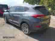 ✅ 2018 Hyundai Tucson SEL • VIN: KM8J33A42JU756384 • Lot: 43377460. Wystawiony na IAAI z przebiegiem 72 273 mil mil. Skorzystaj z bezpłatnego archiwum sprzedaży aukcyjnych z USA i zobacz szczegółowy raport historii pojazdu na DreamBid. Zdjęcie 3.