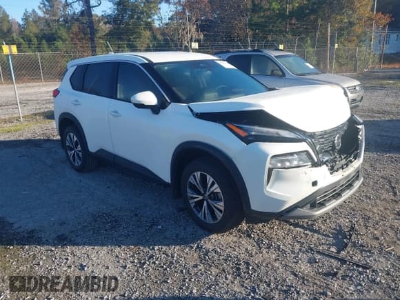 ✅ 2021 Nissan Rogue SV • VIN: JN8AT3BA9MW006714 • Lot: 43695458. Listed on IAAI with 82,703 mi. Free auction sales archive from the USA and detailed vehicle history report at DreamBid. Image 1.