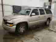 2003 Chevrolet Suburban Z71 z VIN 3GNFK16Z93G197080, wystawiony jako Copart lot #79689684 z przebiegiem 254 809 mil mil oraz Szkoda całkowita • Salvage title. Historia ofert i sprzedaży dostępna na DreamBid. Obrazek 1.