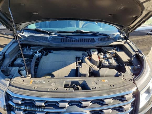 ✅ 2017 Ford Explorer XLT • VIN: 1FM5K8D86HGE20293 • Лот: 92288315. Опубликован ранее на Copart с пробегом 148 594 миль. Бесплатный доступ к архиву аукционных продаж из США и подробный отчёт об истории автомобиля на DreamBid. Изображение 12.