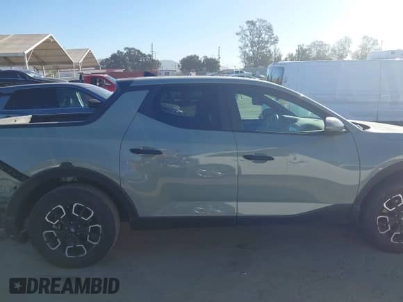 2024 Hyundai Santa Cruz SE с VIN 5NTJA4DE9RH112103, выставлен на аукционе IAAI как лот 43537480 с пробегом 34 265 миль миль и . История ставок и продаж доступна на DreamBid. Изображение 14.