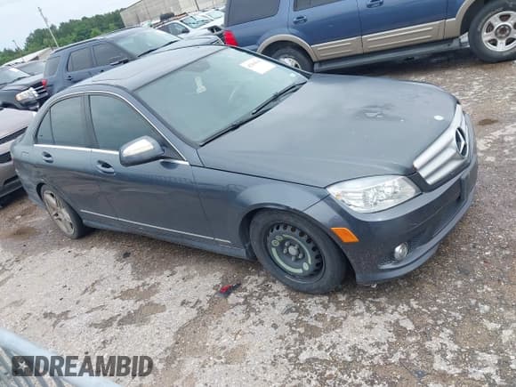 ✅ 2009 Mercedes-Benz C 300 Sport • VIN: WDDGF54X89R041489 • Lot: 42363616. Listed on IAAI with 212,188 mi. Free auction sales archive from the USA and detailed vehicle history report at DreamBid. Image 1.