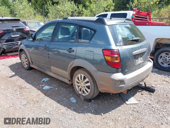 ✅ 2007 Pontiac Vibe • VIN: 5Y2SL65827Z415392 • Lot: 43010250. Listed on IAAI with 214,019 mi. Free auction sales archive from the USA and detailed vehicle history report at DreamBid. Image 3.