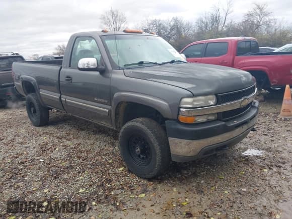 ✅ 2001 Chevrolet Silverado 2500HD • VIN: 1GCHK24U91E289728 • Лот: 43790003. Опубликован ранее на IAAI с пробегом 168 625 миль. Бесплатный доступ к архиву аукционных продаж из США и подробный отчёт об истории автомобиля на DreamBid. Изображение 1.