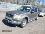 ✅ 2006 Ford Explorer XLT • VIN: 1FMEU73E66UA43409 • Лот: 41837847. Опубликован ранее на IAAI с пробегом 196 992 миль. Бесплатный доступ к архиву аукционных продаж из США и подробный отчёт об истории автомобиля на DreamBid. Изображение 2.