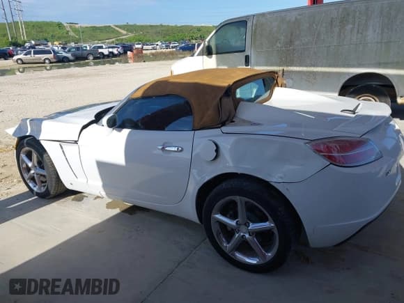 ✅ 2008 Saturn Sky • VIN: 1G8MB35B28Y109722 • Лот: 43106858. Опубликован ранее на IAAI с пробегом 144 033 миль. Бесплатный доступ к архиву аукционных продаж из США и подробный отчёт об истории автомобиля на DreamBid. Изображение 14.