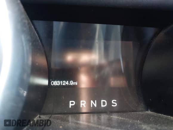 2021 Ford Mustang EcoBoost z VIN 1FATP8UH4M5102035, wystawiony jako IAAI lot #43443549 z przebiegiem 83 124 mil mil oraz . Historia ofert i sprzedaży dostępna na DreamBid. Obrazek 14.