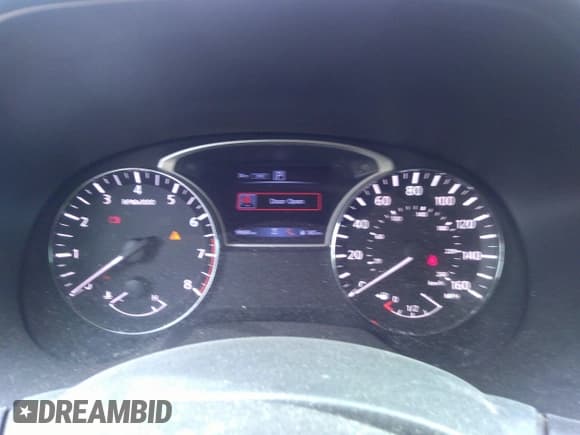 ✅ 2017 Nissan Pathfinder Platinum • VIN: 5N1DR2MM4HC613468 • Lot: 41790510. Listed on IAAI with 99,684 mi. Free auction sales archive from the USA and detailed vehicle history report at DreamBid. Image 7.