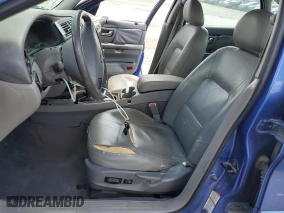 ✅ 2002 Ford Taurus SEL Deluxe • VIN: 1FAHP56S22A246619 • Lot: 70102135. Listed on Copart with 263,963 mi. Free auction sales archive from the USA and detailed vehicle history report at DreamBid. Image 7.