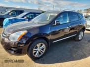 ✅ 2013 Nissan Rogue S • VIN: JN8AS5MV0DW114217 • Лот: 92595805. Опубликован ранее на Copart с пробегом 142 373 миль. Бесплатный доступ к архиву аукционных продаж из США и подробный отчёт об истории автомобиля на DreamBid. Изображение 1.