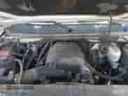 2011 Chevrolet Silverado 2500HD Work Truck z VIN 1GC0KVCG8BZ403514, wystawiony jako IAAI lot #43476303 z przebiegiem 224 583 mil mil oraz . Historia ofert i sprzedaży dostępna na DreamBid. Obrazek 10.