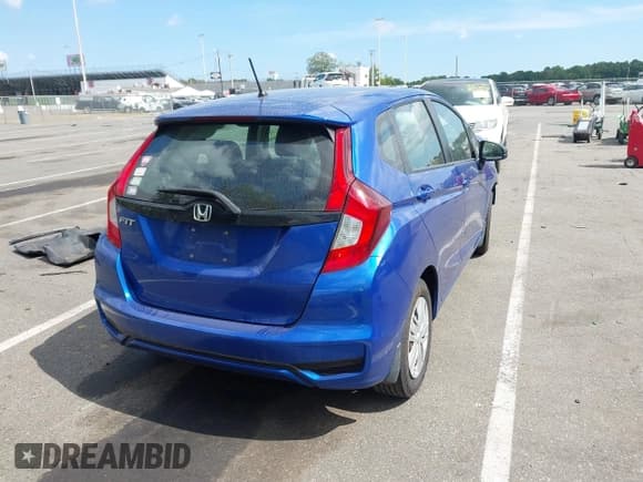✅ 2019 Honda Fit LX • VIN: 3HGGK5H49KM732223 • Лот: 43126885. Опубликован ранее на IAAI с пробегом 78 099 миль. Бесплатный доступ к архиву аукционных продаж из США и подробный отчёт об истории автомобиля на DreamBid. Изображение 4.