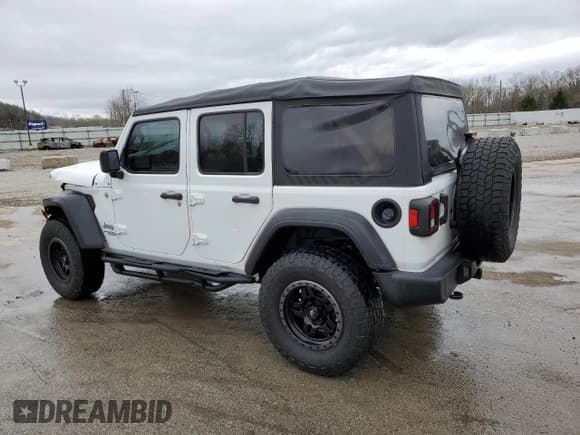 ✅ 2021 Jeep Wrangler Unlimited Willys • VIN: 1C4HJXDN2MW611018 • Лот: 50521595. Опубликован ранее на Copart с пробегом 68 724 миль. Бесплатный доступ к архиву аукционных продаж из США и подробный отчёт об истории автомобиля на DreamBid. Изображение 2.