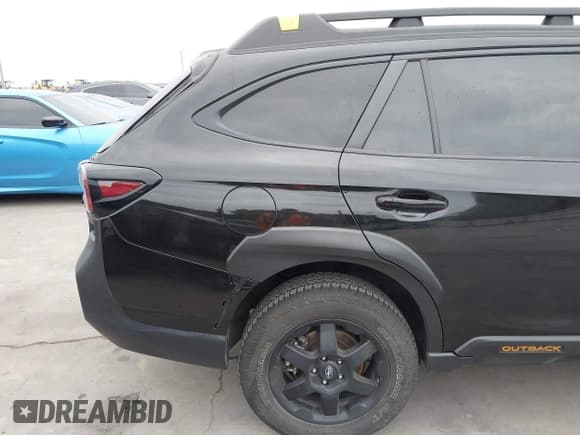 ✅ 2023 Subaru Outback Wilderness • VIN: 4S4BTGUD5P3214976 • Lot: 41909713. Listed on IAAI with 25,022 mi. Free auction sales archive from the USA and detailed vehicle history report at DreamBid. Image 19.