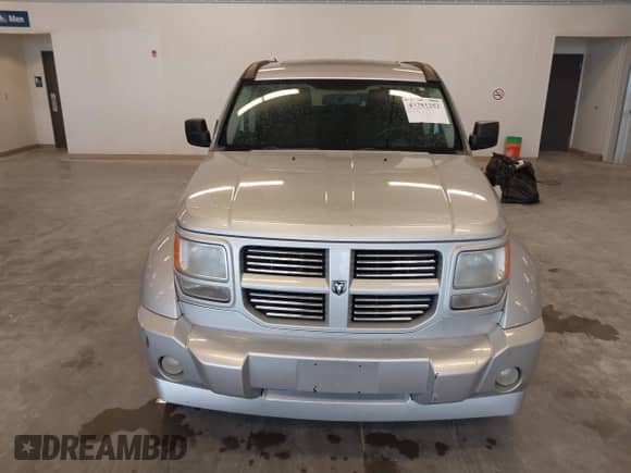 2007 Dodge Nitro R/T z VIN 1D8GU58647W607357, wystawiony jako IAAI lot #43281252 z przebiegiem 204 574 mil mil oraz . Historia ofert i sprzedaży dostępna na DreamBid. Obrazek 13.