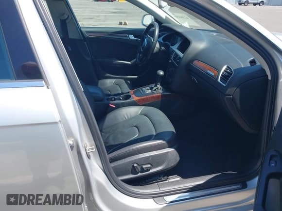 ✅ 2010 Audi A4 Premium Plus • VIN: WAUFFAFL7AN053974 • Lot: 42360209. Listed on IAAI with 155,402 mi. Free auction sales archive from the USA and detailed vehicle history report at DreamBid. Image 5.