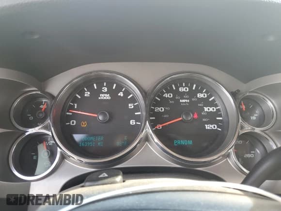 ✅ 2010 Chevrolet Silverado 1500 LT • VIN: 3GCRKSE33AG149516 • Lot: 62690334. Listed on Copart with 163,951 mi. Free auction sales archive from the USA and detailed vehicle history report at DreamBid. Image 9.