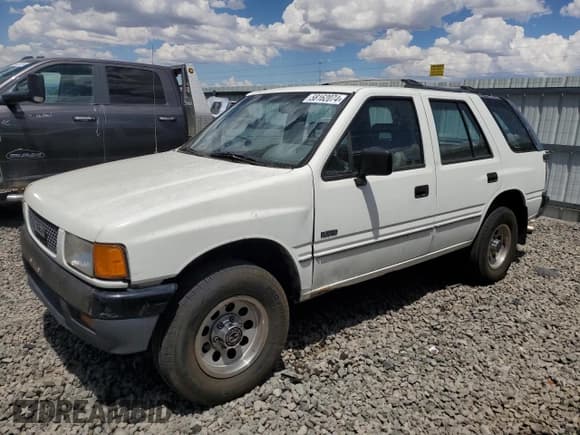 ✅ 1992 Isuzu Rodeo • VIN: 4S2CY58Z4N4308640 • Lot: 70823954. Wystawiony na Copart z przebiegiem 227 927 mil. Bezpłatny archiwum sprzedaży aukcyjnych z USA i szczegółowy raport historii pojazdu na DreamBid. Zdjęcie 1.