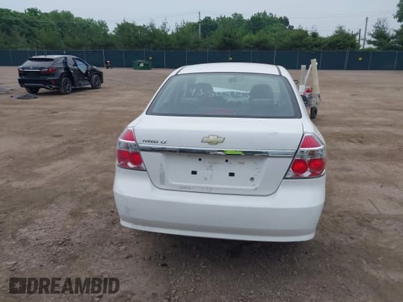 ✅ 2009 Chevrolet Aveo 2LT • VIN: KL1TG56E59B399005 • Lot: 42504125. Listed on IAAI with Not provided. Free auction sales archive from the USA and detailed vehicle history report at DreamBid. Image 16.