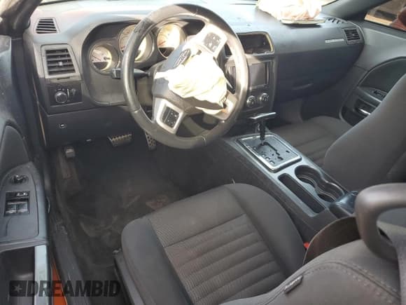 ✅ 2011 Dodge Challenger • VIN: 2B3CJ4DG8BH602430 • Lot: 90050355. Listed on Copart with Not provided. Free auction sales archive from the USA and detailed vehicle history report at DreamBid. Image 8.