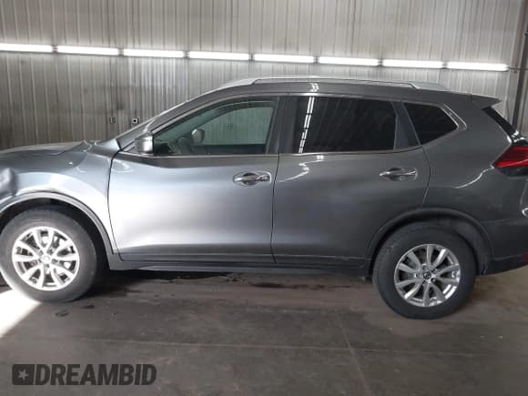 ✅ 2017 Nissan Rogue SV • VIN: KNMAT2MV5HP579356 • Лот: 43506623. Опубликован ранее на IAAI с пробегом 127 508 миль. Бесплатный доступ к архиву аукционных продаж из США и подробный отчёт об истории автомобиля на DreamBid. Изображение 15.