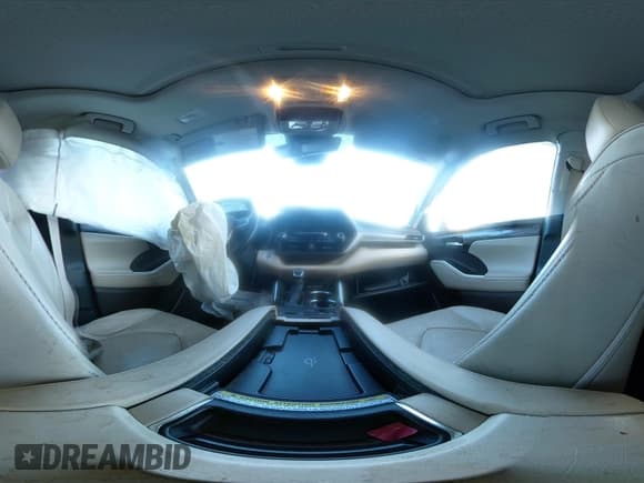 ✅ 2020 Toyota Highlander Limited • VIN: 5TDYZRAH7LS020118 • Lot: 43713684. Wystawiony na IAAI z przebiegiem 100 488 mil. Bezpłatny archiwum sprzedaży aukcyjnych z USA i szczegółowy raport historii pojazdu na DreamBid. Zdjęcie 21.