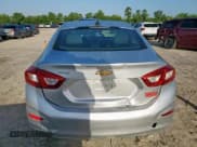 ✅ 2017 Chevrolet Cruze LS • VIN: 1G1BC5SM8H7242608 • Лот: 63674065. Опубликован ранее на Copart с пробегом 115 786 миль. Бесплатный доступ к архиву аукционных продаж из США и подробный отчёт об истории автомобиля на DreamBid. Изображение 6.