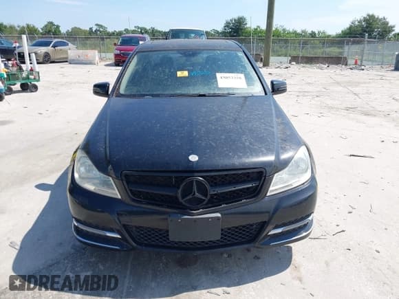 ✅ 2013 Mercedes-Benz C 300 Sport • VIN: WDDGF8AB1DR291045 • Лот: 43053358. Опубликован ранее на IAAI с пробегом 143 005 миль. Бесплатный доступ к архиву аукционных продаж из США и подробный отчёт об истории автомобиля на DreamBid. Изображение 12.