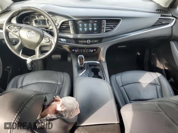 ✅ 2019 Buick Enclave Premium • VIN: 5GAERCKW0KJ165401 • Lot: 90482275. Wystawiony na Copart z przebiegiem 121 001 mil. Bezpłatny archiwum sprzedaży aukcyjnych z USA i szczegółowy raport historii pojazdu na DreamBid. Zdjęcie 8.