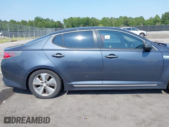 ✅ 2015 Kia Optima EX • VIN: KNAGN4AD8F5084764 • Lot: 42404405. Listed on IAAI with 158,587 mi. Free auction sales archive from the USA and detailed vehicle history report at DreamBid. Image 13.