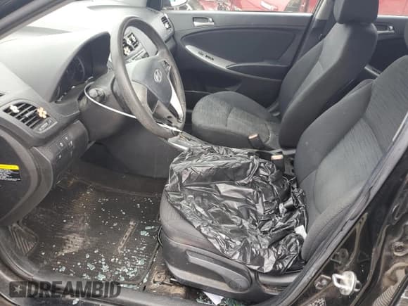 ✅ 2016 Hyundai Accent SE • VIN: KMHCT5AE1GU263852 • Лот: 71350454. Опубликован ранее на Copart с пробегом 183 396 миль. Бесплатный доступ к архиву аукционных продаж из США и подробный отчёт об истории автомобиля на DreamBid. Изображение 7.