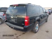 ✅ 2008 Chevrolet Suburban LTZ • VIN: 3GNFC16058G225852 • Лот: 43115717. Опубликован ранее на IAAI с пробегом 119 308 миль. Бесплатный доступ к архиву аукционных продаж из США и подробный отчёт об истории автомобиля на DreamBid. Изображение 4.