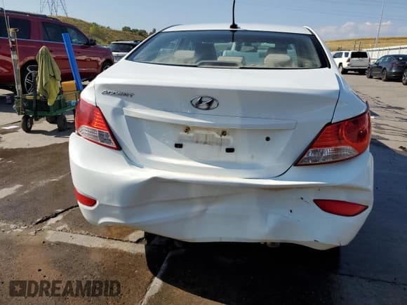✅ 2013 Hyundai Accent GLS • VIN: KMHCT4AE0DU444169 • Лот: 70630994. Опубликован ранее на Copart с пробегом 128 644 миль. Бесплатный доступ к архиву аукционных продаж из США и подробный отчёт об истории автомобиля на DreamBid. Изображение 6.