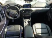 ✅ 2020 Ford Escape SEL • VIN: 1FMCU9H60LUC18172 • Lot: 80089065. Listed on Copart with 34,858 mi. Free auction sales archive from the USA and detailed vehicle history report at DreamBid. Image 8.