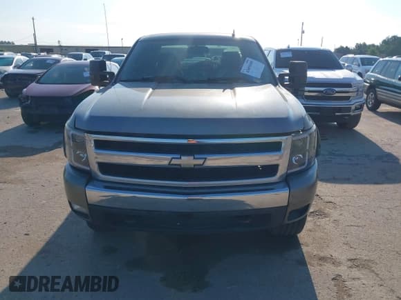 ✅ 2007 Chevrolet Silverado 1500 1LT • VIN: 2GCEK19JX71598484 • Lot: 43093689. Listed on IAAI with 201,949 mi. Free auction sales archive from the USA and detailed vehicle history report at DreamBid. Image 13.