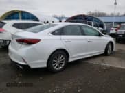 ✅ 2019 Hyundai Sonata SE • VIN: 5NPE24AF9KH781567 • Lot: 42232913. Listed on Copart with 34,154 mi. Free auction sales archive from the USA and detailed vehicle history report at DreamBid. Image 3.