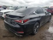 ✅ 2019 Lexus ES 350 Luxury • VIN: 58ABZ1B15KU015765 • Lot: 57992035. Wystawiony na Copart z przebiegiem 54 134 mil. Bezpłatny archiwum sprzedaży aukcyjnych z USA i szczegółowy raport historii pojazdu na DreamBid. Zdjęcie 3.