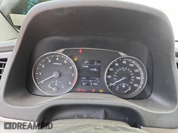 2017 Hyundai Elantra SE z VIN 5NPD74LF6HH204790, wystawiony jako Copart lot #68701795 z przebiegiem 81 452 mil mil oraz Czysty tytuł • Clean title. Historia ofert i sprzedaży dostępna na DreamBid. Obrazek 9.