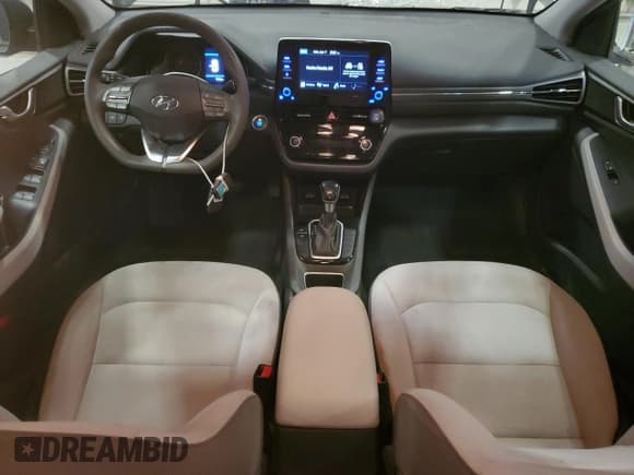 ✅ 2021 Hyundai Ioniq Blue • VIN: KMHC65LC6MU251663 • Lot: 51858865. Wystawiony na Copart z przebiegiem 77 308 mil. Bezpłatny archiwum sprzedaży aukcyjnych z USA i szczegółowy raport historii pojazdu na DreamBid. Zdjęcie 8.