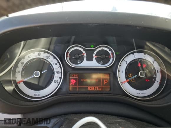 ✅ 2014 FIAT 500L Easy • VIN: ZFBCFABH3EZ027882 • Lot: 75265864. Listed on Copart with 52,817 mi. Free auction sales archive from the USA and detailed vehicle history report at DreamBid. Image 9.