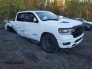 ✅ 2022 Ram 1500 Sport • VIN: 1C6SRFTT1NN135593 • Лот: 85348525. Опубликован ранее на Copart с пробегом 147 877 миль. Бесплатный доступ к архиву аукционных продаж из США и подробный отчёт об истории автомобиля на DreamBid. Изображение 4.