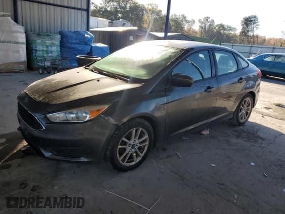 ✅ 2018 Ford Focus SE • VIN: 1FADP3FE4JL276933 • Lot: 90671225. Listed on Copart with 89,503 mi. Free auction sales archive from the USA and detailed vehicle history report at DreamBid. Image 1.