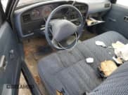 ✅ 1993 Toyota Pickup DLX • VIN: 4TARN81P1PZ072328 • Лот: 44768565. Опубликован ранее на Copart с пробегом 164 214 миль. Бесплатный доступ к архиву аукционных продаж из США и подробный отчёт об истории автомобиля на DreamBid. Изображение 8.