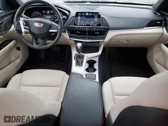 ✅ 2021 Cadillac CT4 Premium Luxury • VIN: 1G6DF5RKXM0122259 • Lot: 81179045. Wystawiony na Copart z przebiegiem 39 015 mil. Bezpłatny archiwum sprzedaży aukcyjnych z USA i szczegółowy raport historii pojazdu na DreamBid. Zdjęcie 8.