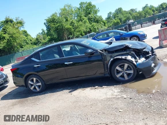 ✅ 2020 Nissan Altima SL • VIN: 1N4BL4EW9LC212750 • Lot: 42400401. Wystawiony na IAAI z przebiegiem 58 259 mil. Bezpłatny archiwum sprzedaży aukcyjnych z USA i szczegółowy raport historii pojazdu na DreamBid. Zdjęcie 14.