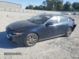 ✅ 2021 Mazda 3 S • VIN: 3MZBPAAL8MM252646 • Lot: 82567585. Listed on Copart with 64,483 mi. Free auction sales archive from the USA and detailed vehicle history report at DreamBid. Image 1.
