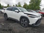 ✅ 2024 Toyota Corolla Cross Hybrid S • VIN: 7MUFBABG3RV025110 • Lot: 54606865. Wystawiony na Copart z przebiegiem 6 218 mil. Bezpłatny archiwum sprzedaży aukcyjnych z USA i szczegółowy raport historii pojazdu na DreamBid. Zdjęcie 4.