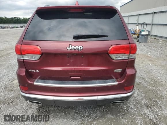 ✅ 2018 Jeep Grand Cherokee Summit • VIN: 1C4RJFJG3JC450504 • Lot: 69654855. Listed on Copart with 118,246 mi. Free auction sales archive from the USA and detailed vehicle history report at DreamBid. Image 6.